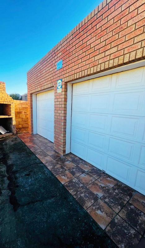 3 Bedroom Property for Sale in Kwazakhele Eastern Cape